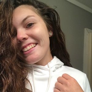 Meet your Posher, Shelby